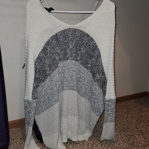 SOLD ‼️ - Picture 3 of 3